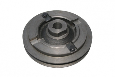 Keilriemenscheibe, Hydraulikpumpe für Hanomag Typ R 16, R 19, R 217, E/S R 22, R 27, R 324, E/S R 28, R 35, R 435