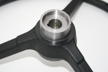 Preview: Lenkrad 425,0 mm Ø für Güldner G60, G75 mit Hydro-Lenkung